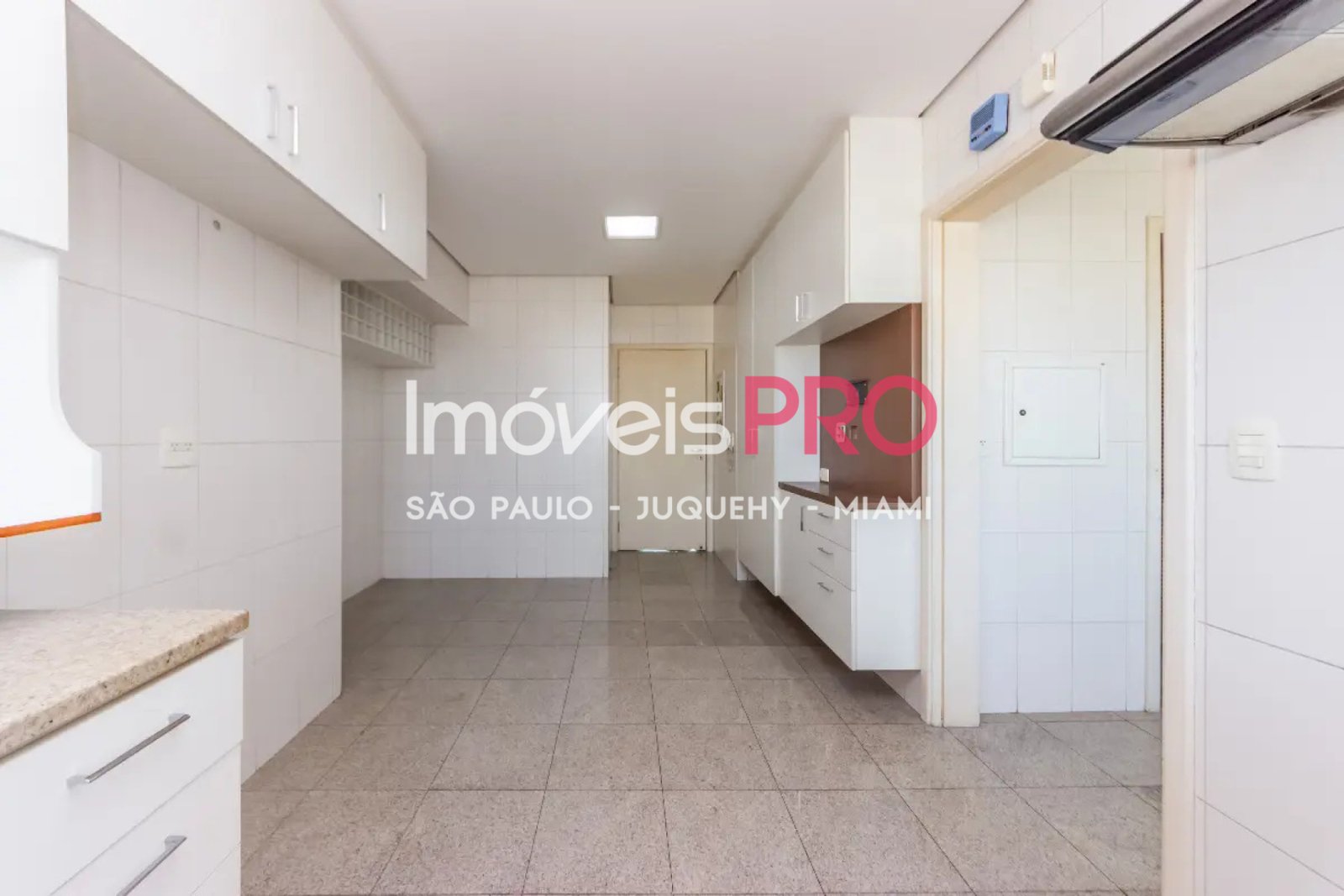 Foto :: IP39093