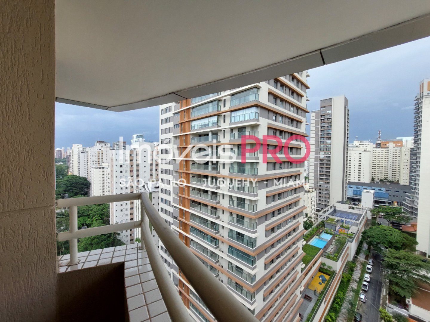Foto :: https://assets.imoveispro.com.br/thumb/IP39094/apartamento-venda-brooklin_IP39094_17_1920x1080.jpg?