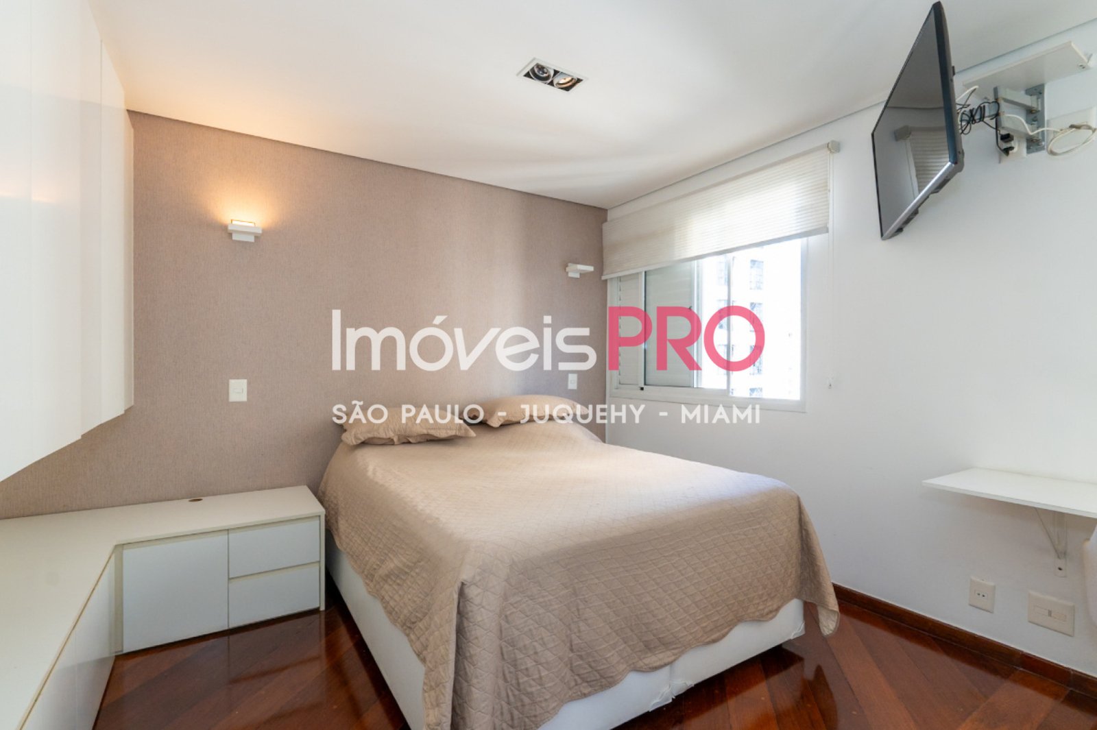 Foto :: IP39095