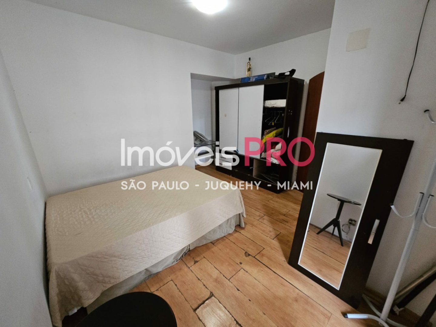 Foto :: https://assets.imoveispro.com.br/thumb/IP39099/apartamento-venda-moema-passaros_IP39099_11_1920x1080.jpg?