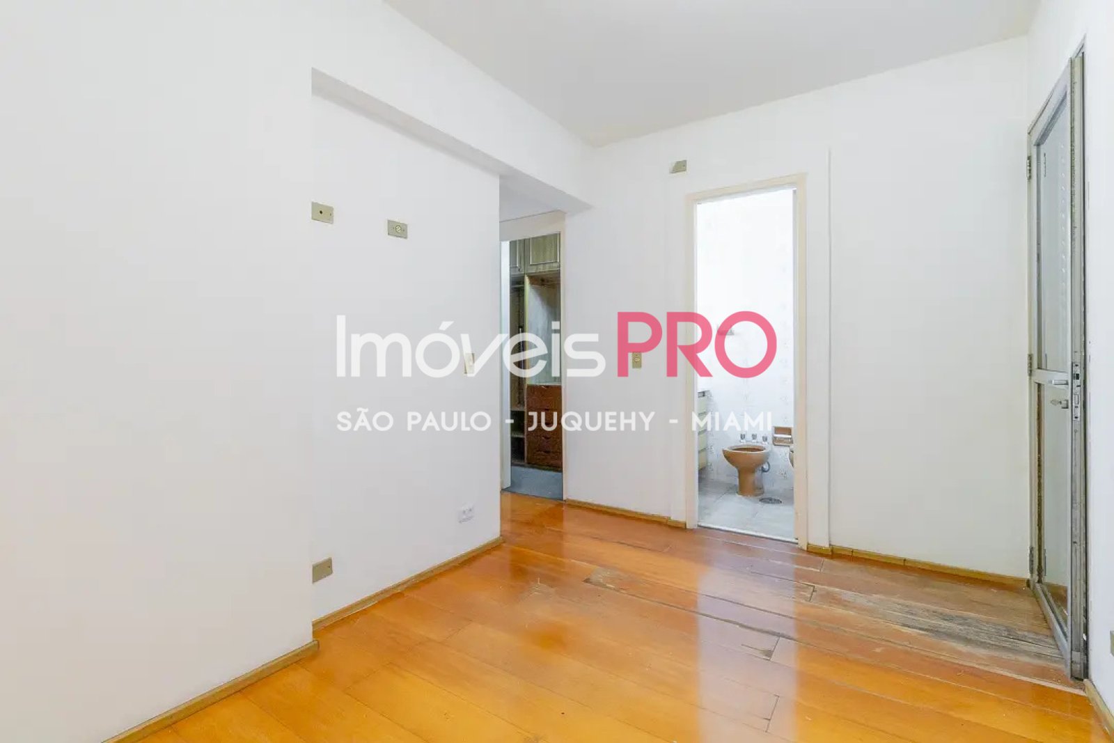 Foto :: https://assets.imoveispro.com.br/thumb/IP39101/apartamento-venda-brooklin_IP39101_17_1920x1080.jpg?