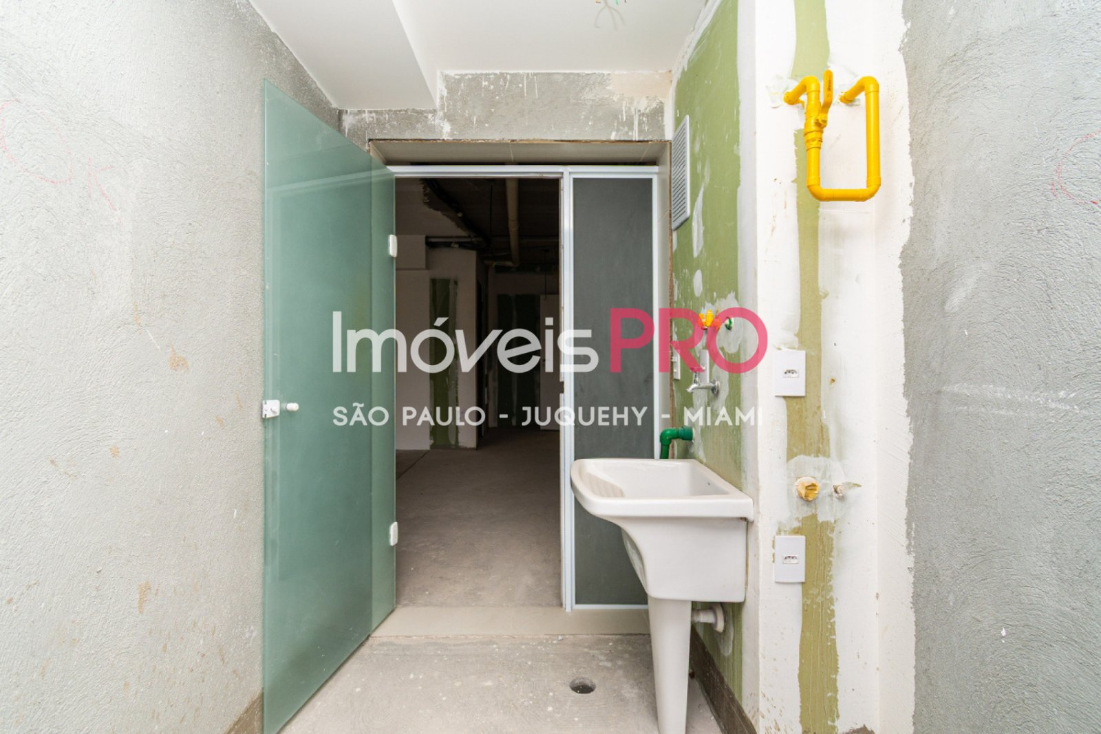 Foto :: IP39112