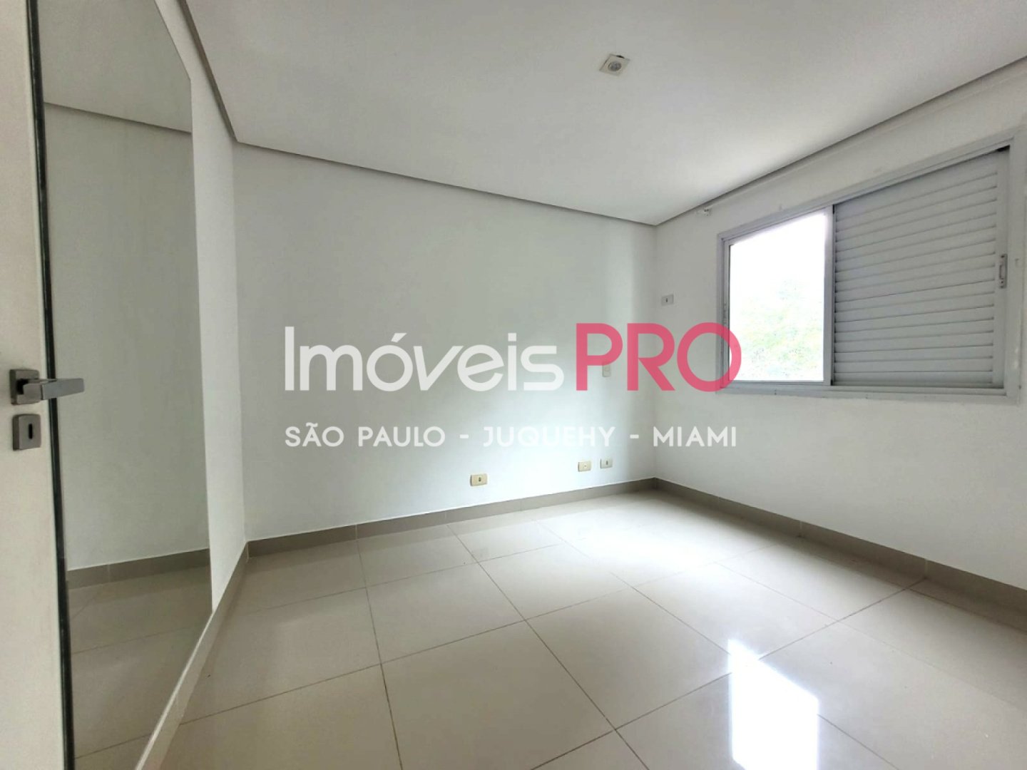 Foto :: IP39115