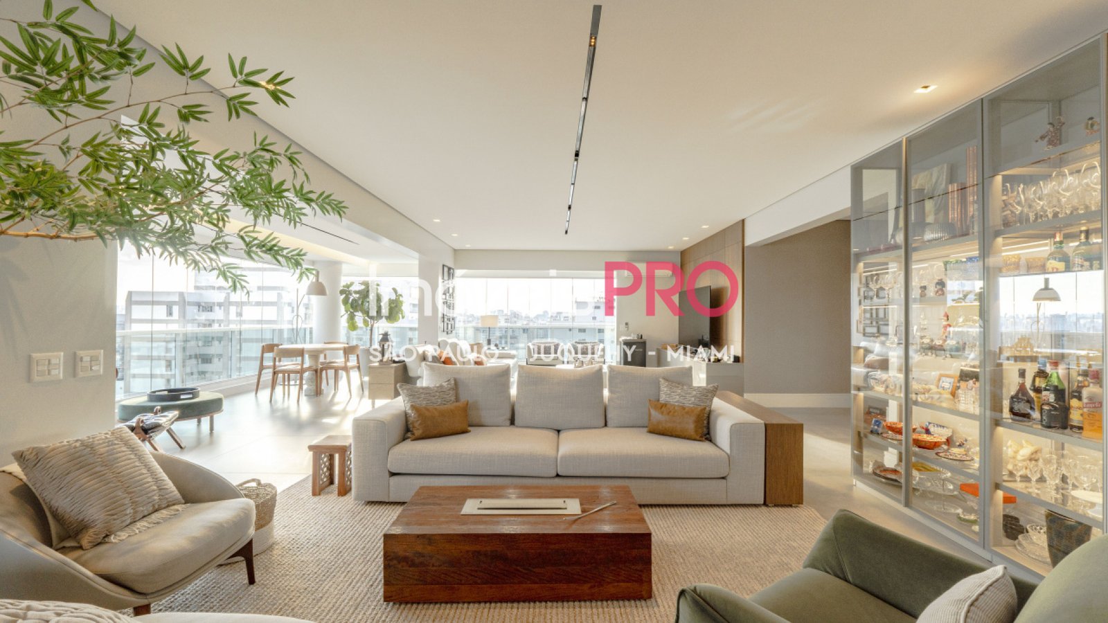 Foto :: https://assets.imoveispro.com.br/thumb/IP39116/apartamento-venda-moema_IP39116_17_1920x1080.jpg?1778091675