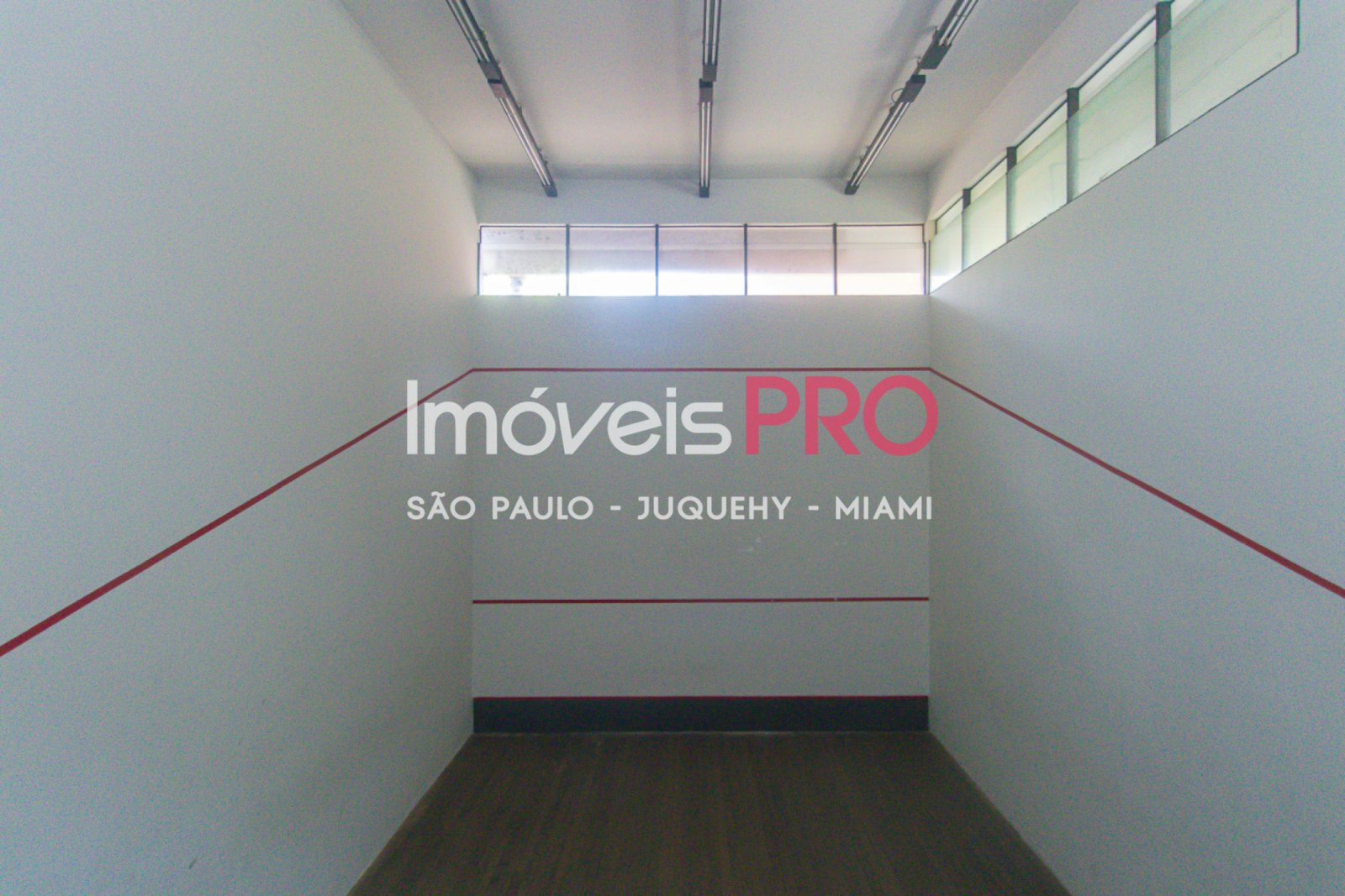 Foto :: IP39130