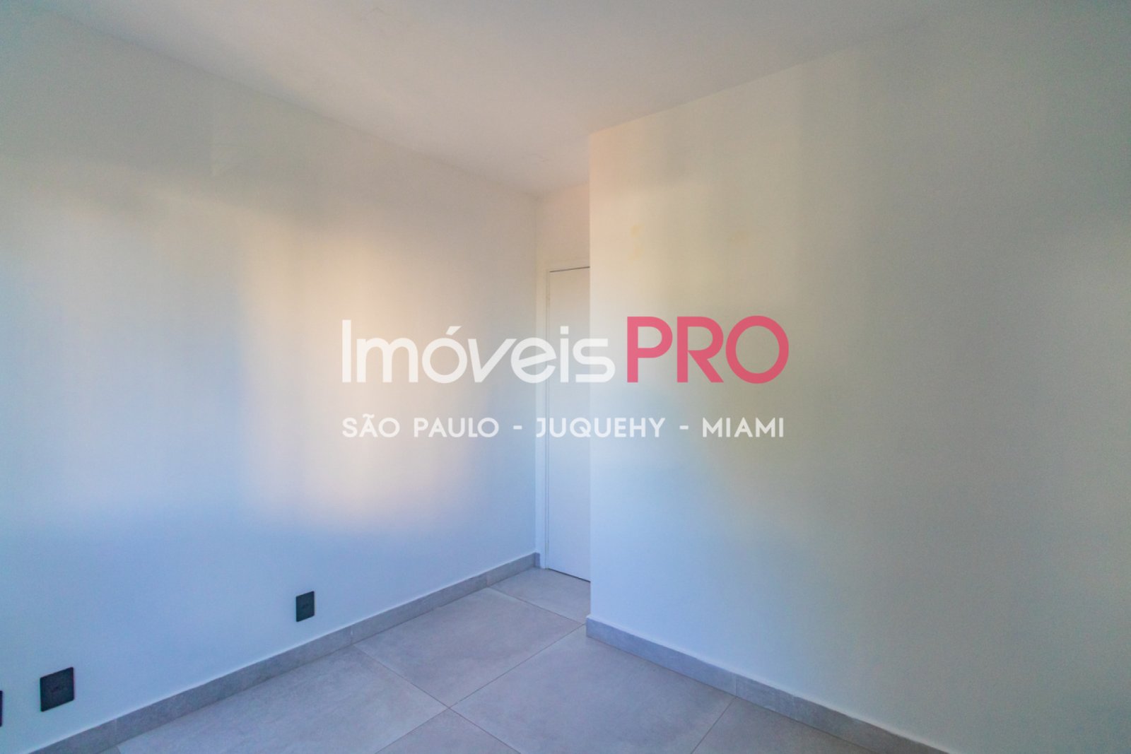 Foto :: https://assets.imoveispro.com.br/thumb/IP39143/apartamento-venda-chacara-inglesa_IP39143_17_1920x1080.jpg?