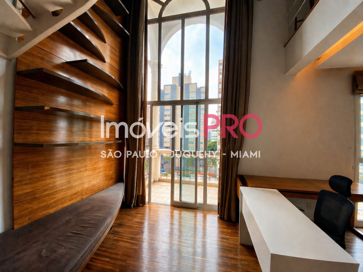 Foto :: IP39144