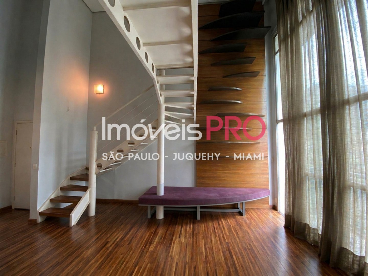Foto :: IP39144