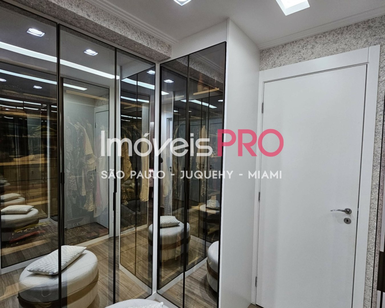 Foto :: https://assets.imoveispro.com.br/thumb/IP39153/apartamento-venda-morumbi_IP39153_17_1920x1080.jpg?