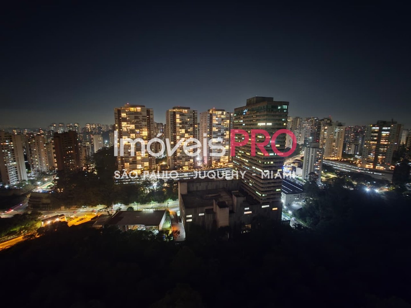 Foto :: IP39153