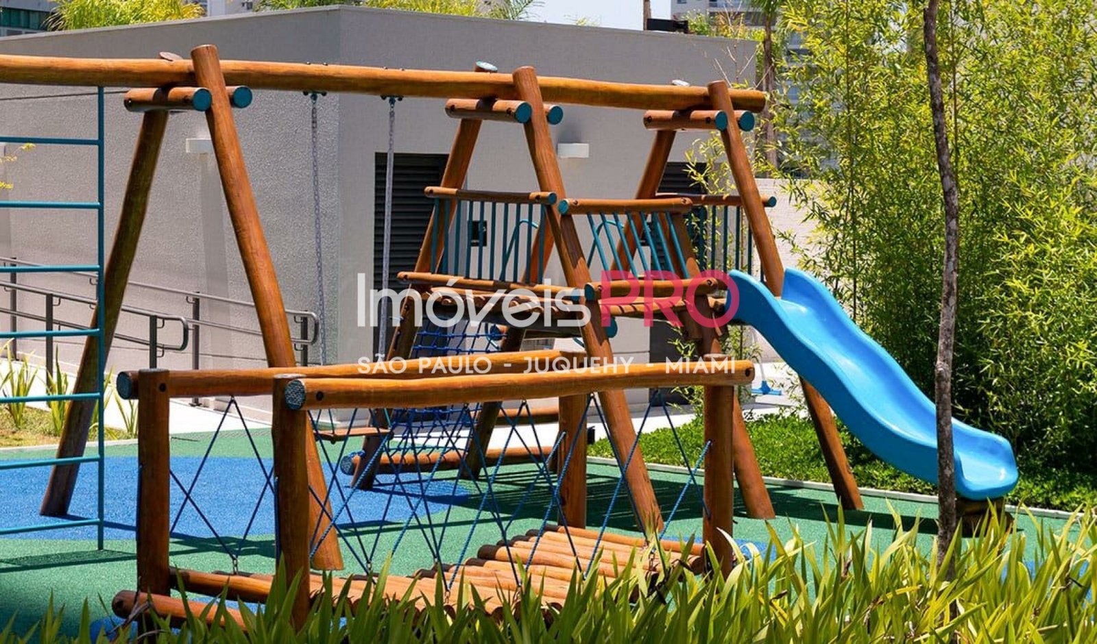 Foto :: IP39153