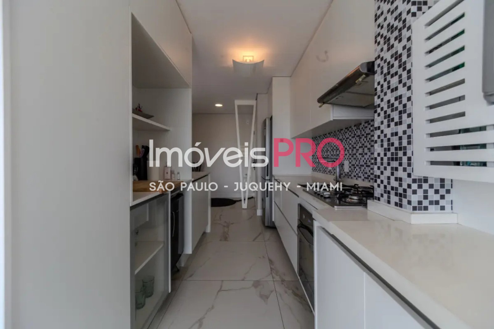 Foto :: https://assets.imoveispro.com.br/thumb/IP39155/apartamento-venda-vila-mariana_IP39155_11_1920x1080.jpg?