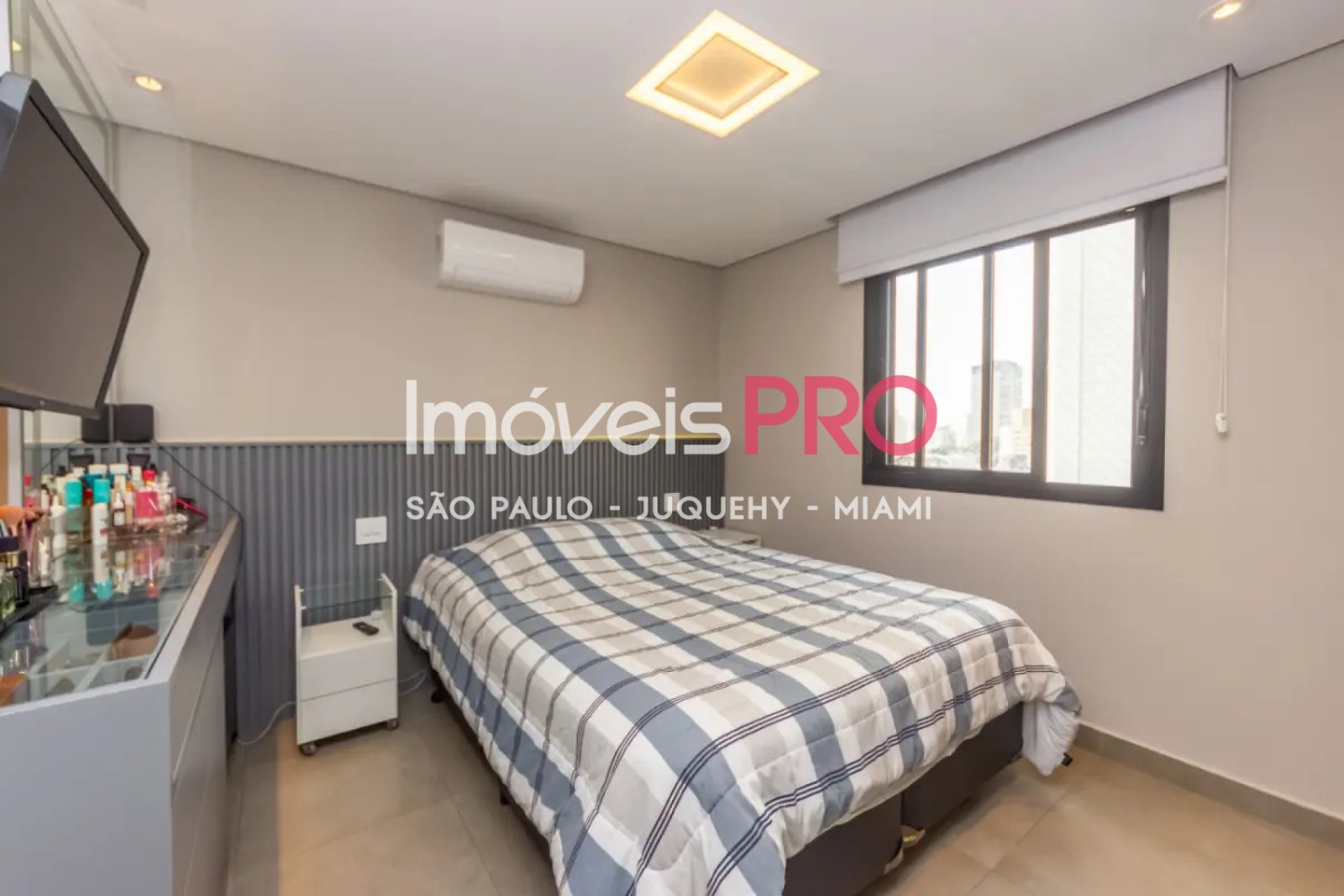 Foto :: IP39157