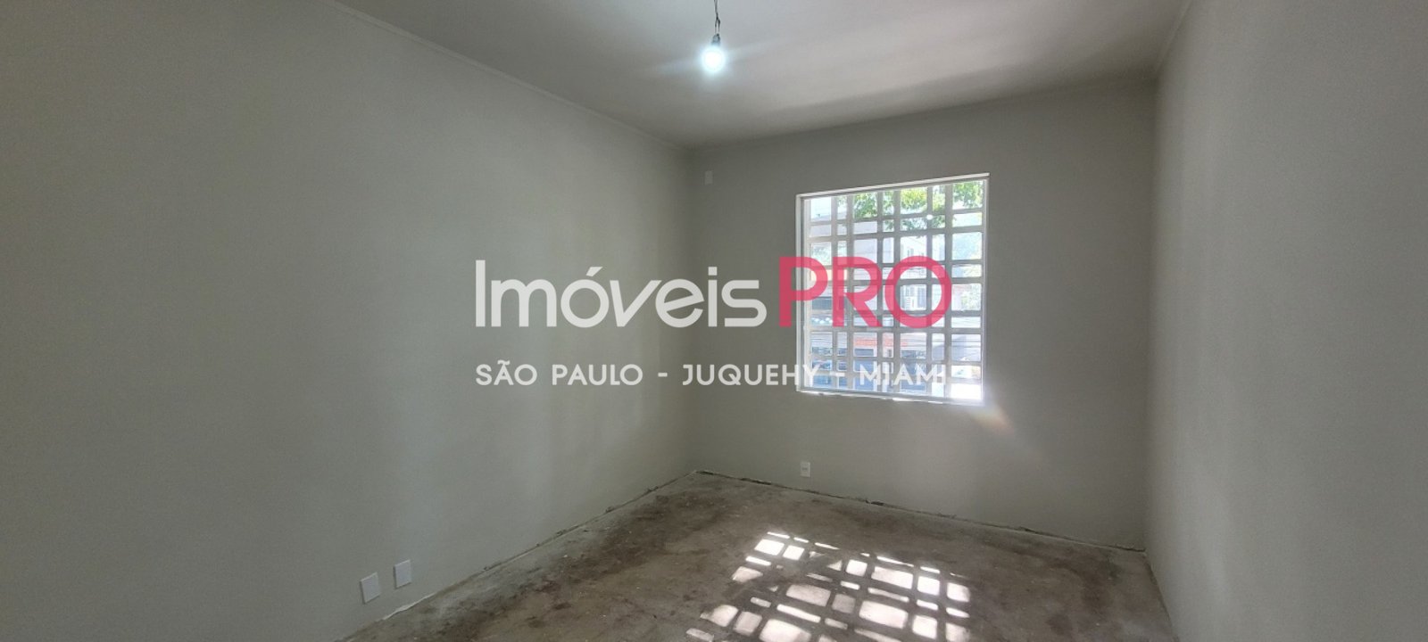 Foto :: https://assets.imoveispro.com.br/thumb/IP39161/casa-aluguel-moema_IP39161_17_1920x1080.jpg?