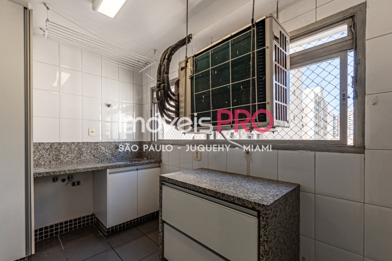 Foto :: https://assets.imoveispro.com.br/thumb/IP39164/apartamento-venda-brooklin_IP39164_29_1920x1080.jpg?