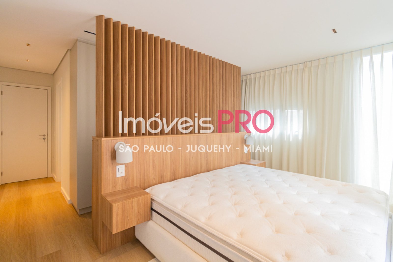 Foto :: IP39176
