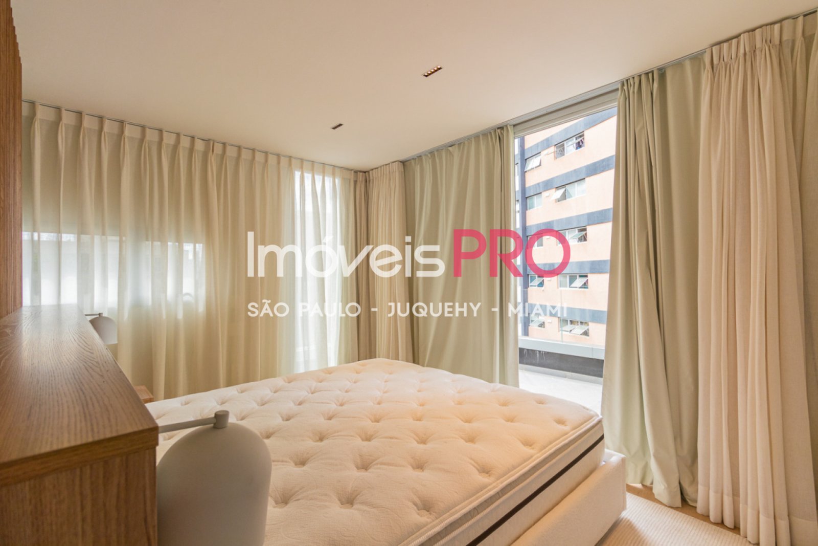 Foto :: IP39176
