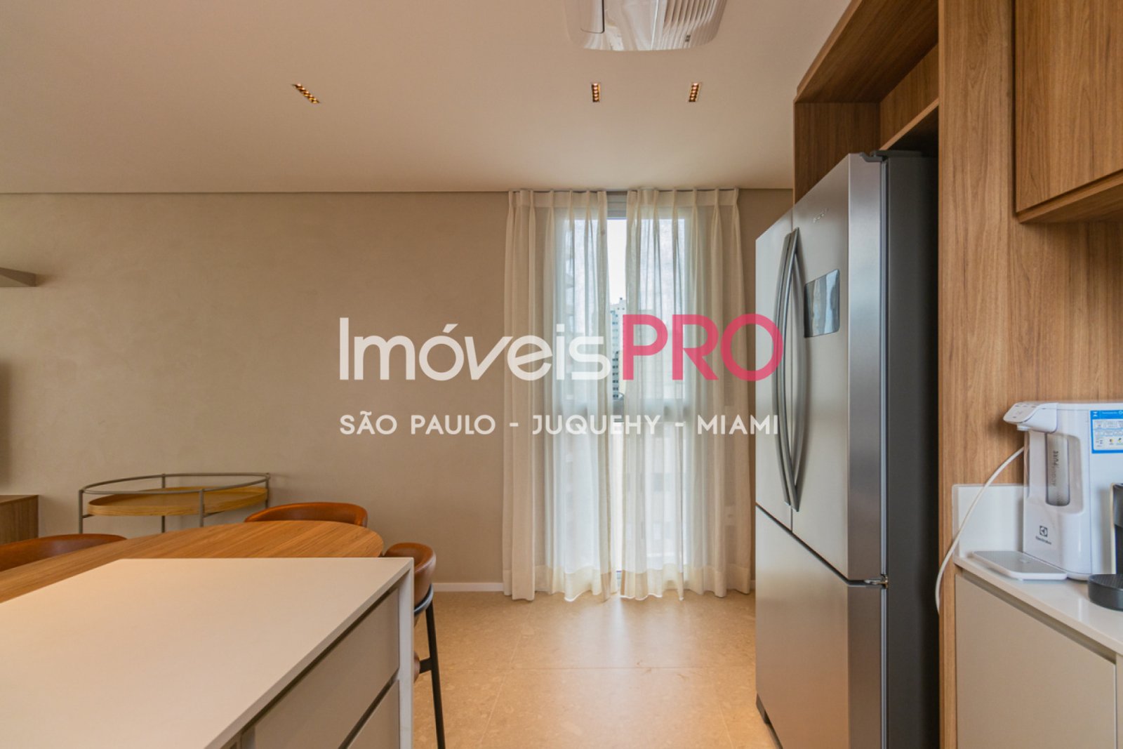 Foto :: IP39176