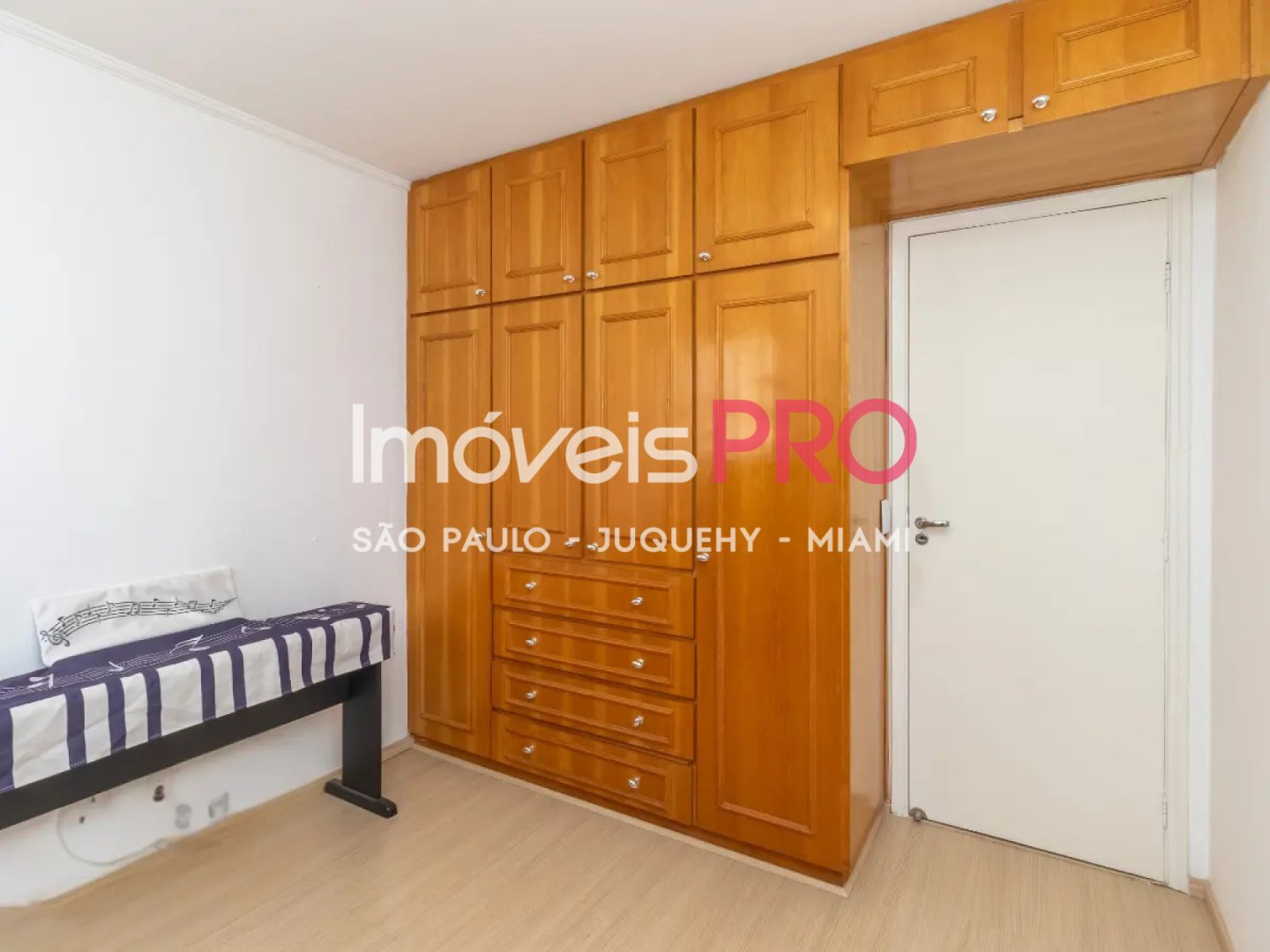 Foto :: IP39178