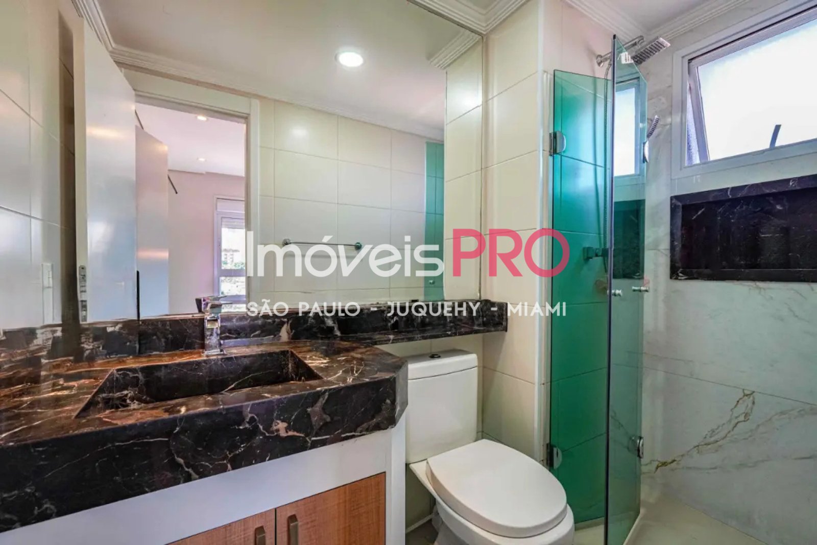 Foto :: https://assets.imoveispro.com.br/thumb/IP39181/apartamento-venda-vila-mariana_IP39181_11_1920x1080.jpg?