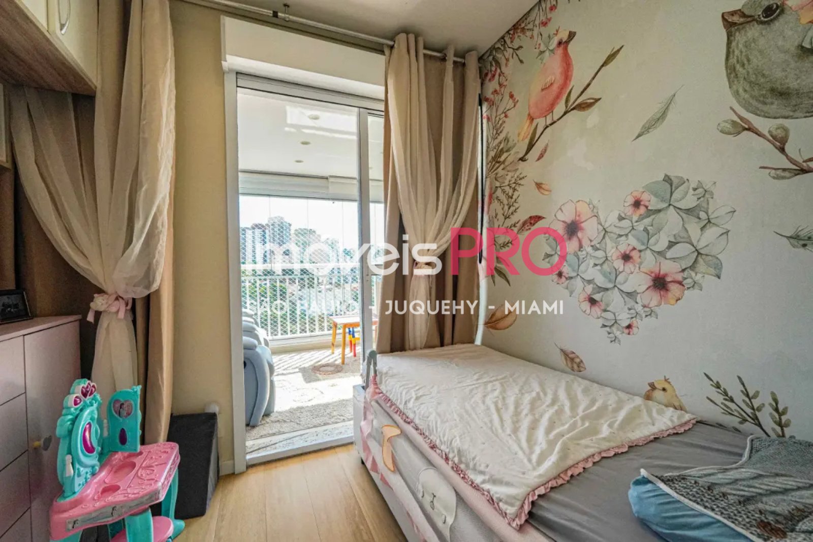 Foto :: IP39181