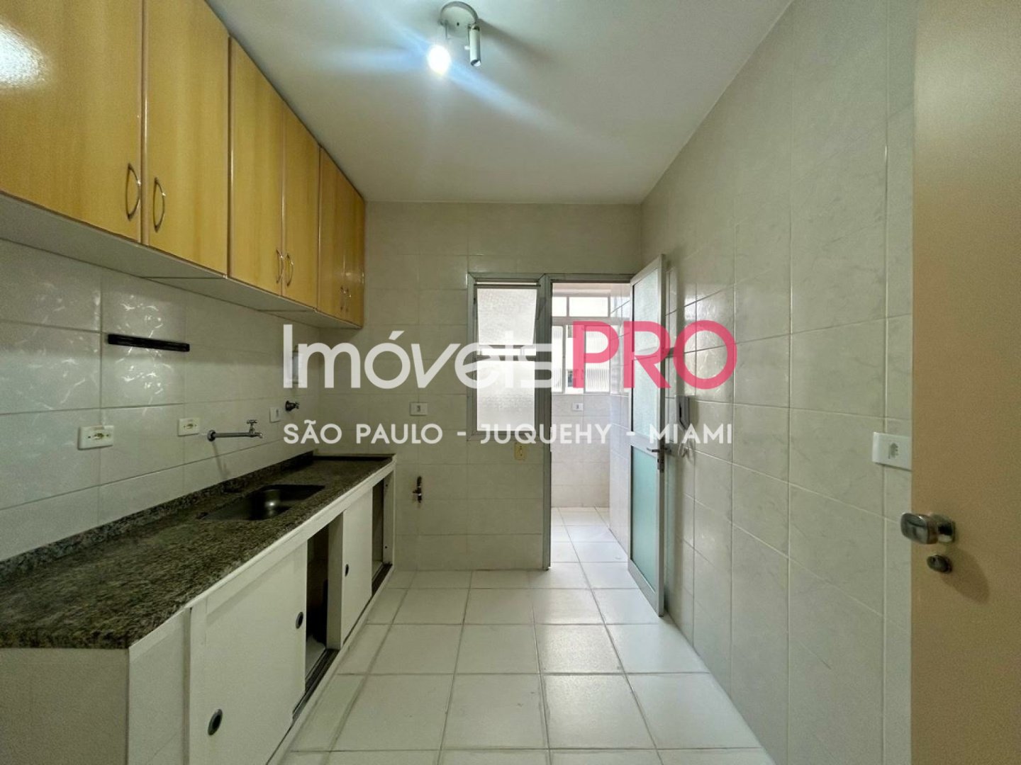 Foto :: IP39182