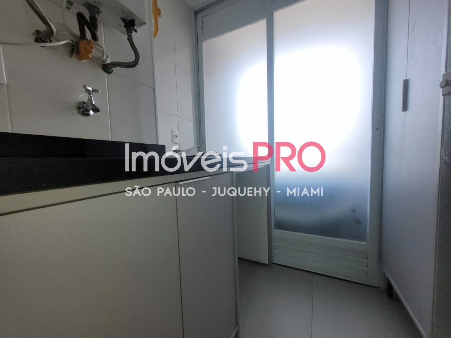 Foto :: https://assets.imoveispro.com.br/thumb/IP39189/apartamento-venda-chacara-santo-antonio-zona-sul_IP39189_11_1920x1080.jpg?