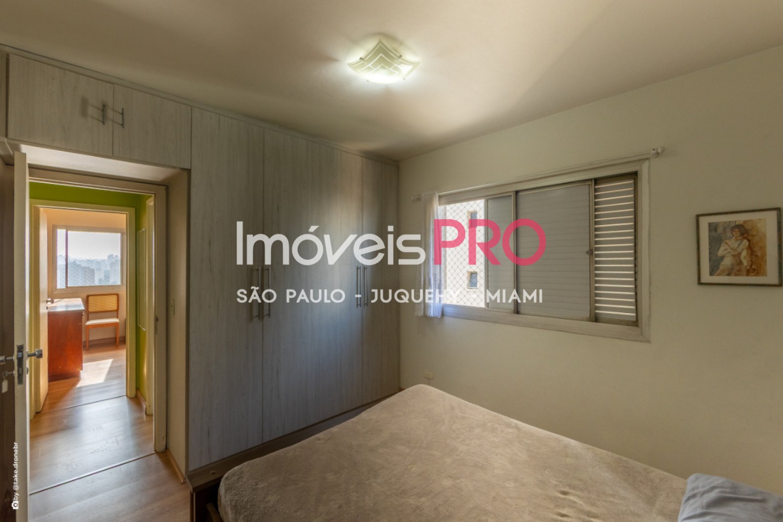 Foto :: https://assets.imoveispro.com.br/thumb/IP39193/cobertura-venda-campo-belo_IP39193_17_1920x1080.jpg?