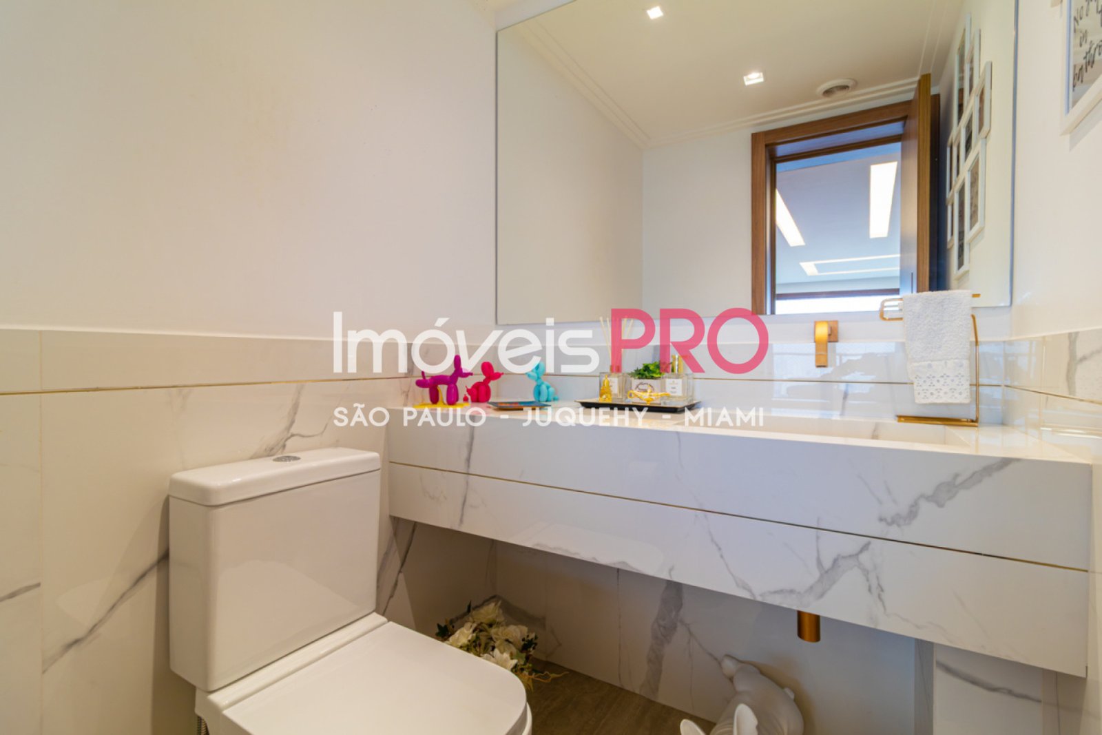 Foto :: https://assets.imoveispro.com.br/thumb/IP39195/apartamento-venda-campo-belo_IP39195_23_1920x1080.jpg?