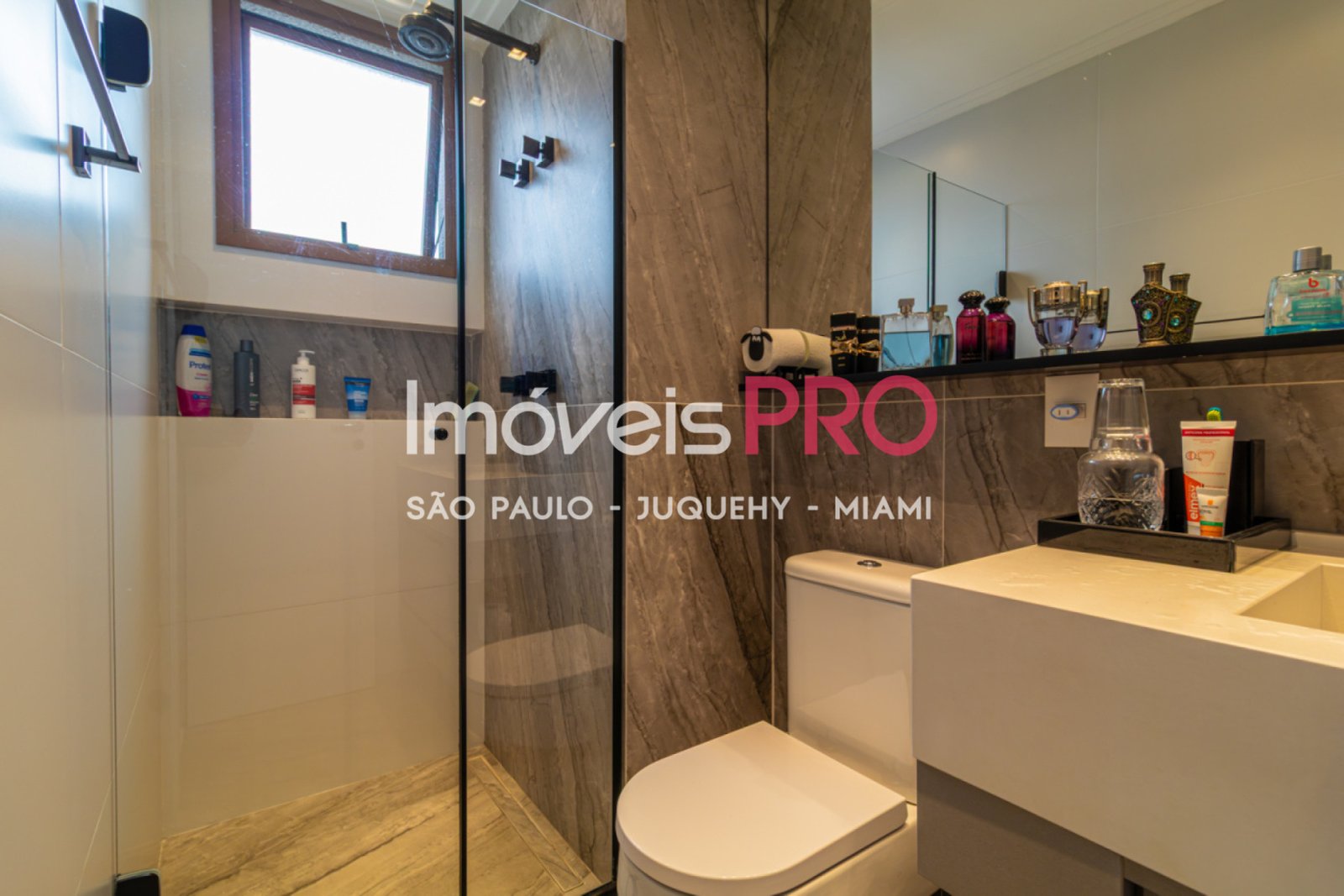 Foto :: IP39195