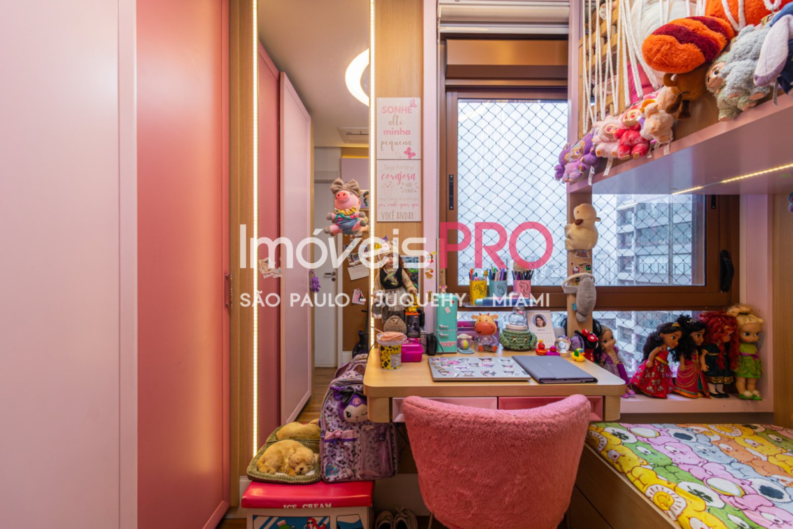 Foto :: IP39195