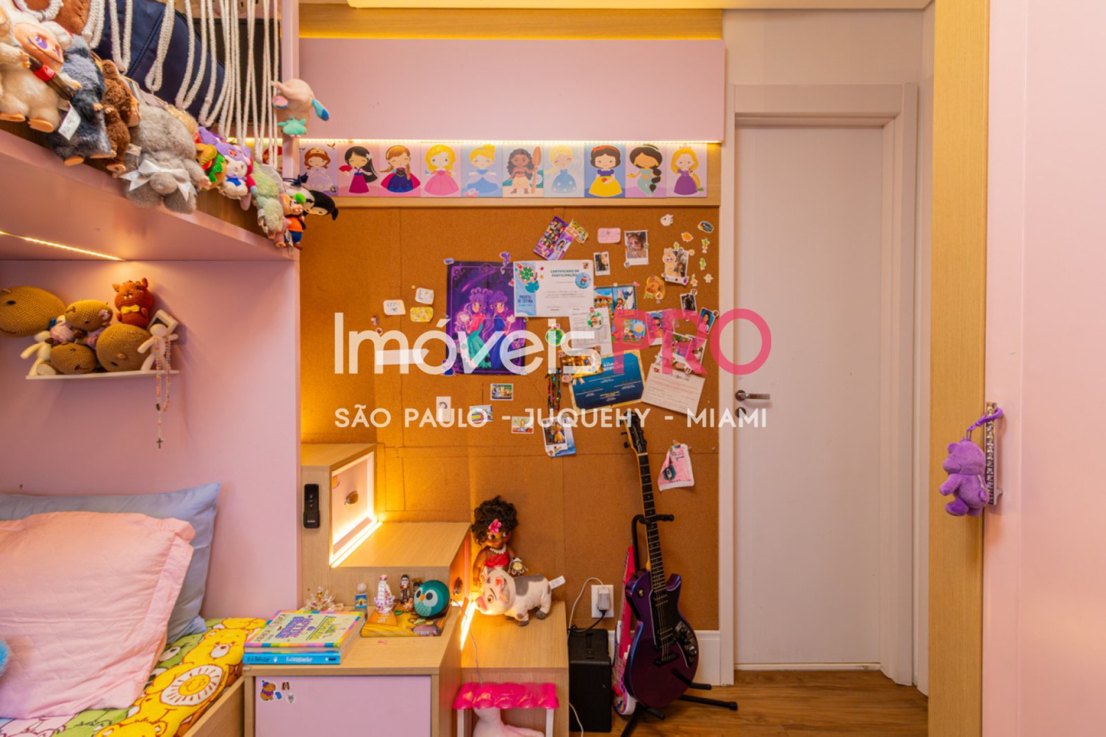 Foto :: IP39195