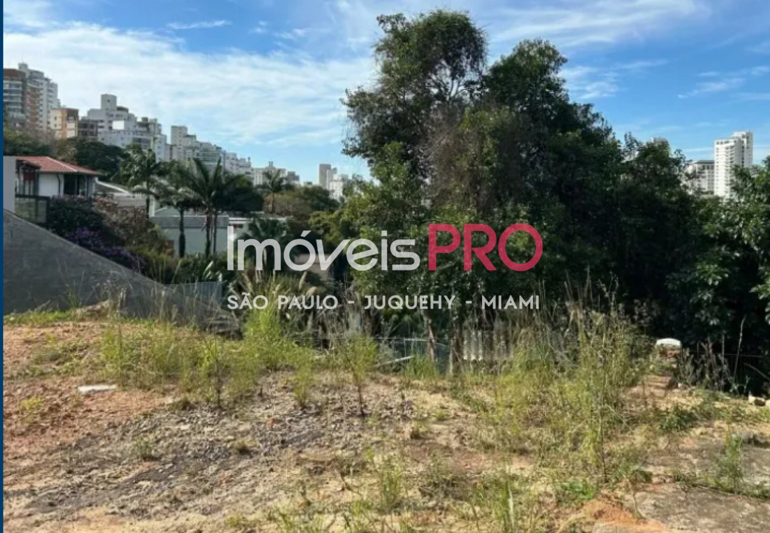 Foto :: https://assets.imoveispro.com.br/thumb/IP39197/terreno-venda-pacaembu_IP39197_11_1920x1080.jpg?