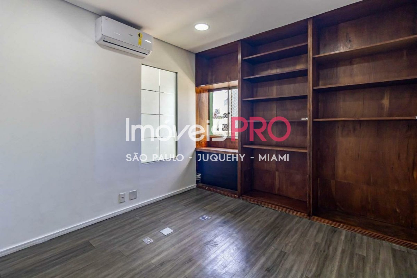 Foto :: https://assets.imoveispro.com.br/thumb/IP39198/conj-comercial-venda-vila-olimpia_IP39198_17_1920x1080.jpg?