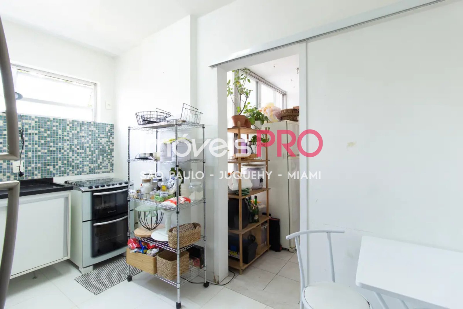 Foto :: https://assets.imoveispro.com.br/thumb/IP39201/apartamento-venda-vila-mariana_IP39201_17_1920x1080.jpg?