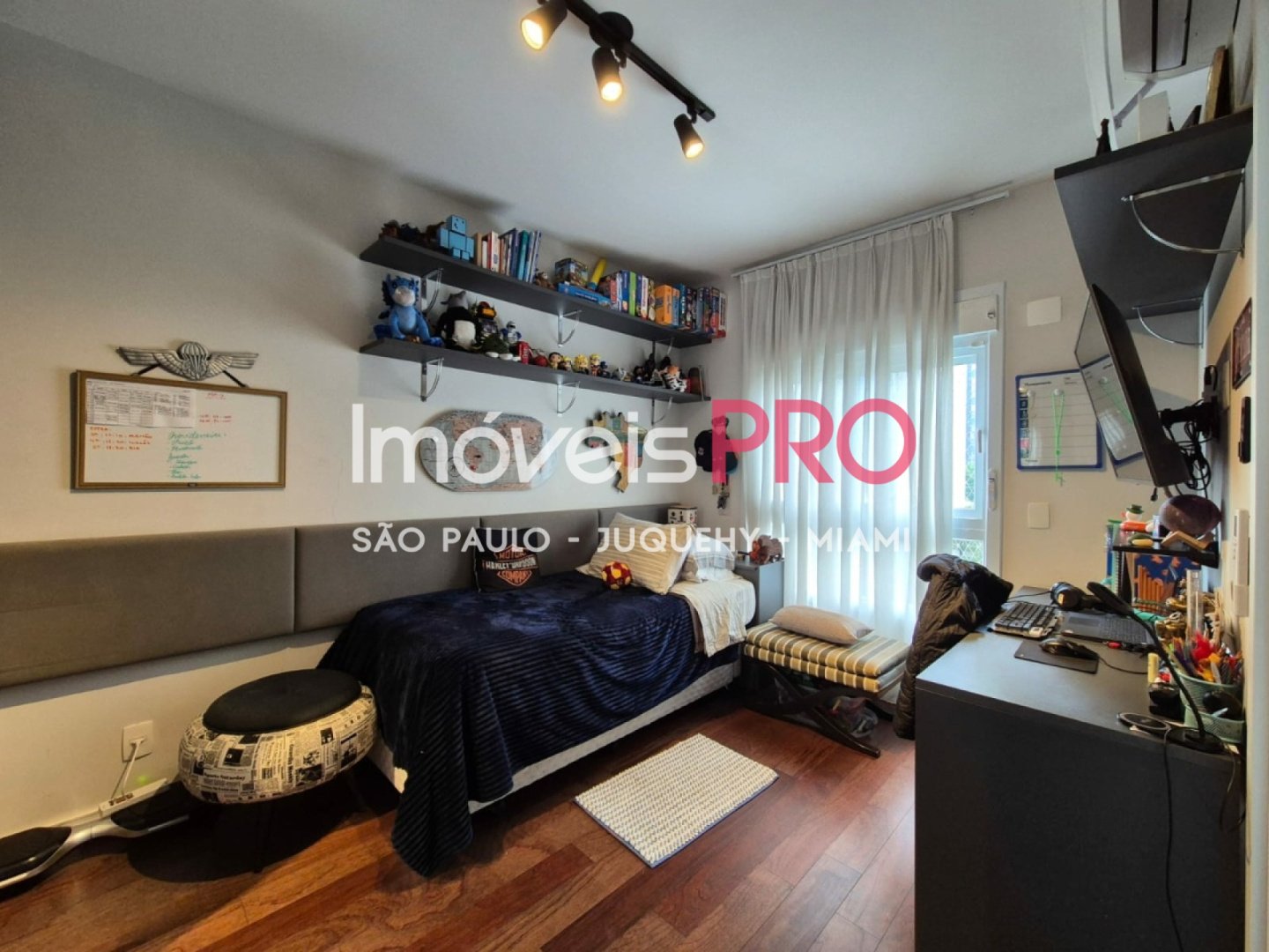 Foto :: IP39216