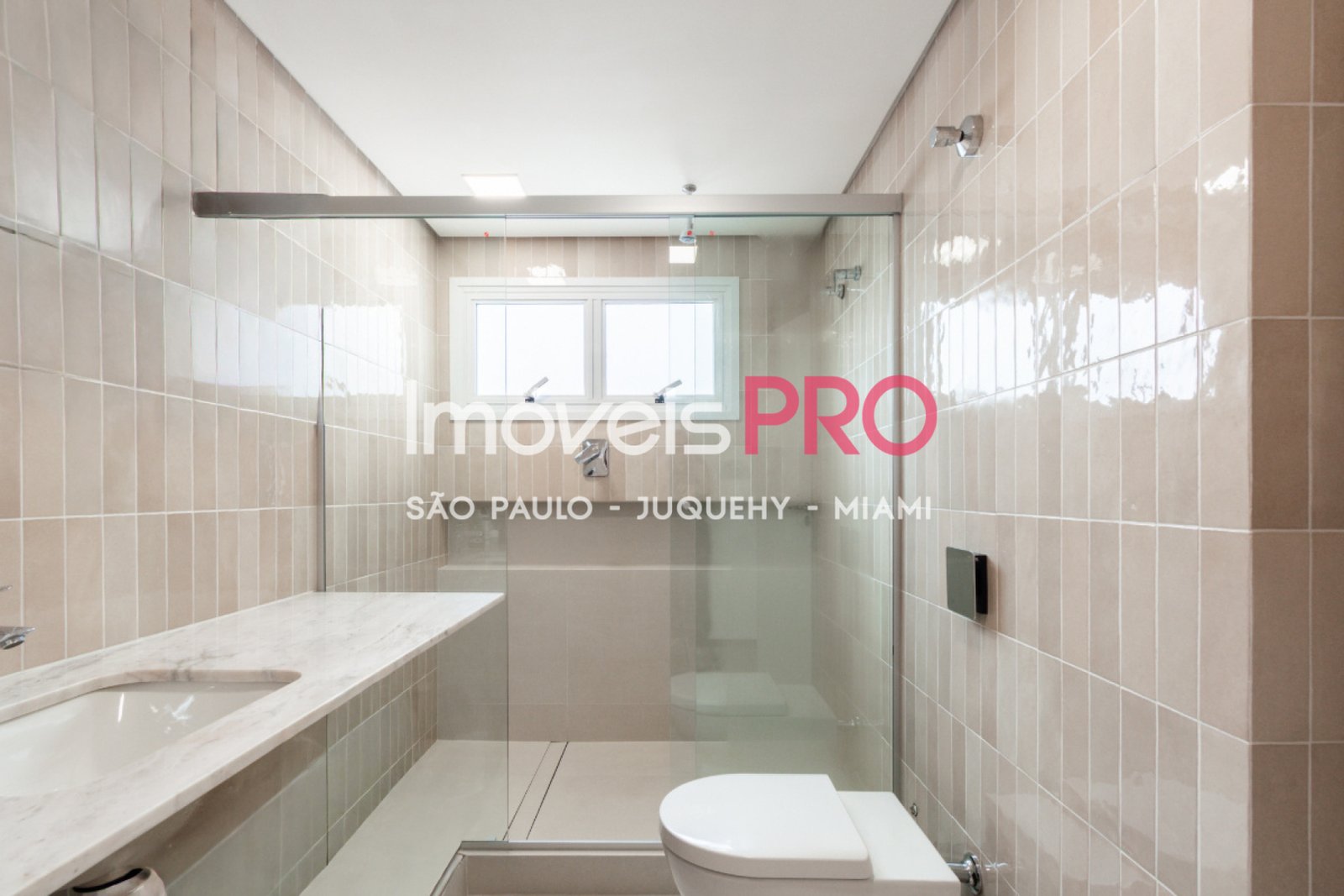 Foto :: https://assets.imoveispro.com.br/thumb/IP39218/apartamento-venda-campo-belo_IP39218_17_1920x1080.jpg?
