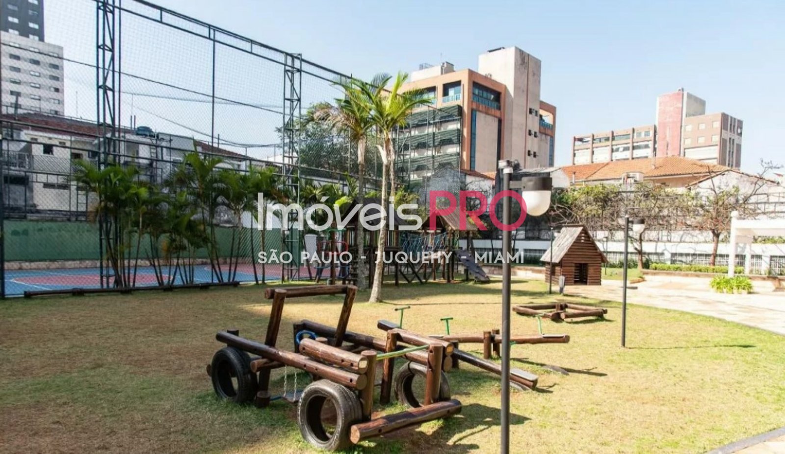 Foto :: https://assets.imoveispro.com.br/thumb/IP39223/apartamento-venda-vila-mariana_IP39223_41_1920x1080.jpg?