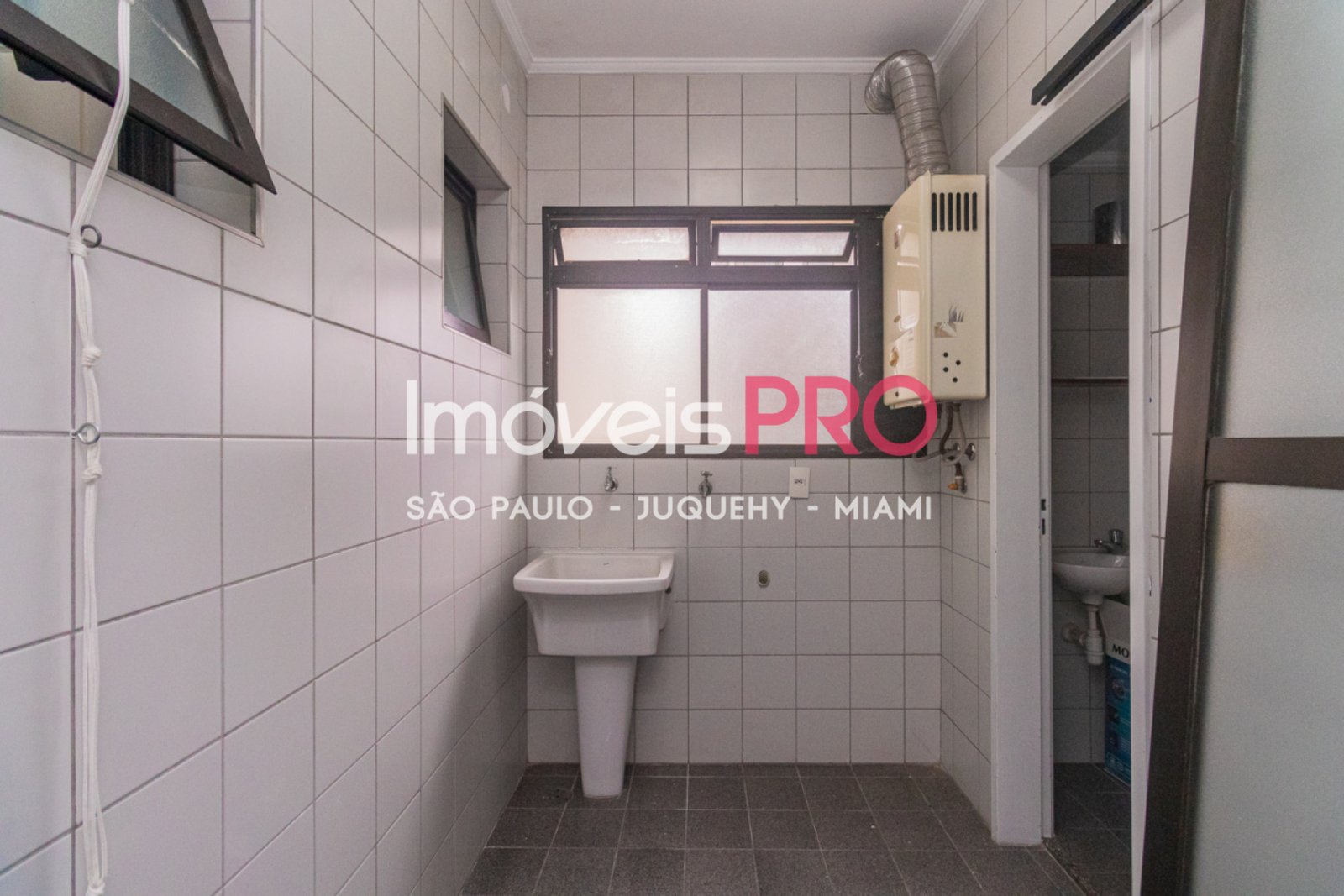 Foto :: https://assets.imoveispro.com.br/thumb/IP39231/apartamento-venda-chacara-inglesa_IP39231_29_1920x1080.jpg?