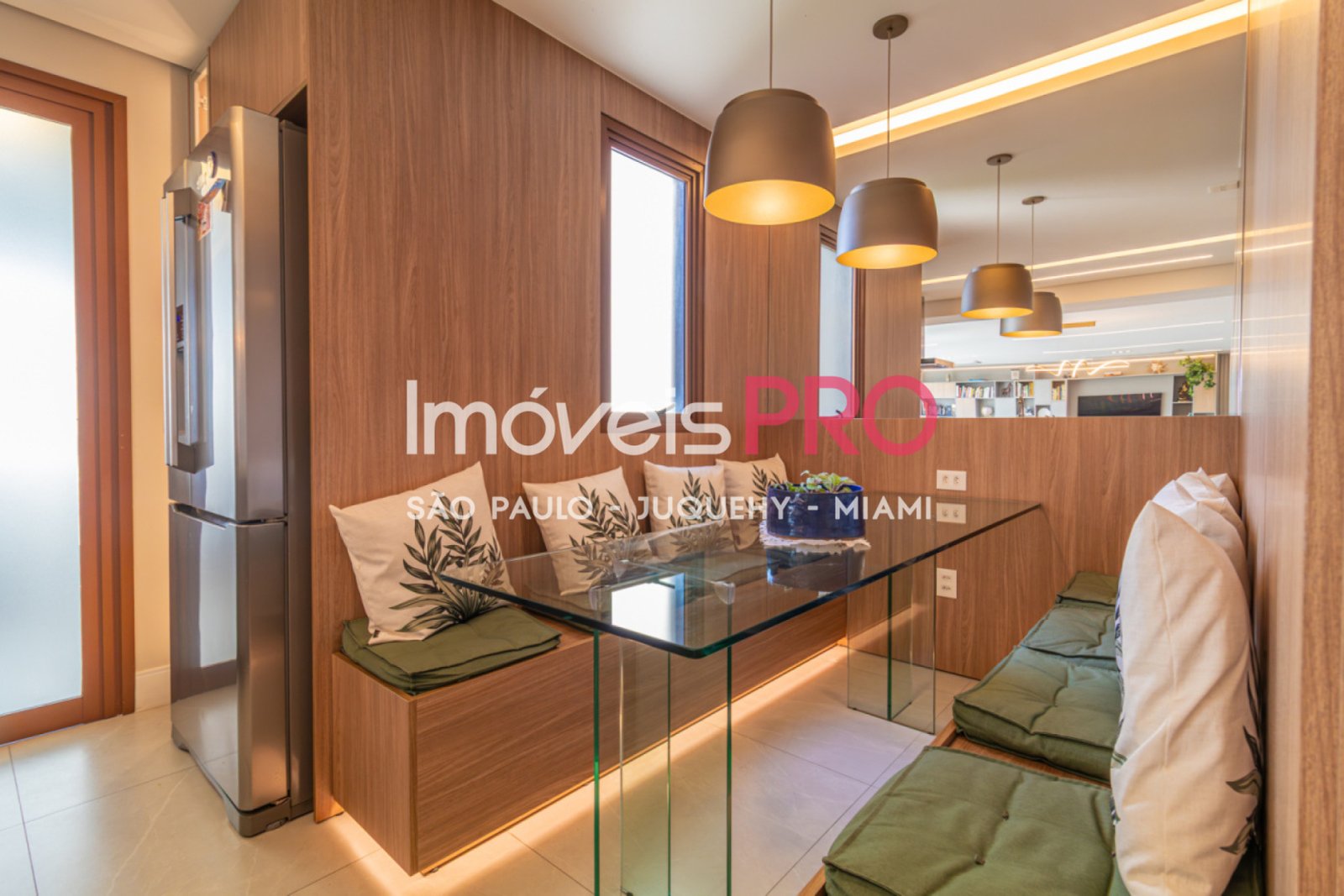 Foto :: https://assets.imoveispro.com.br/thumb/IP39233/apartamento-venda-campo-belo_IP39233_23_1920x1080.jpg?