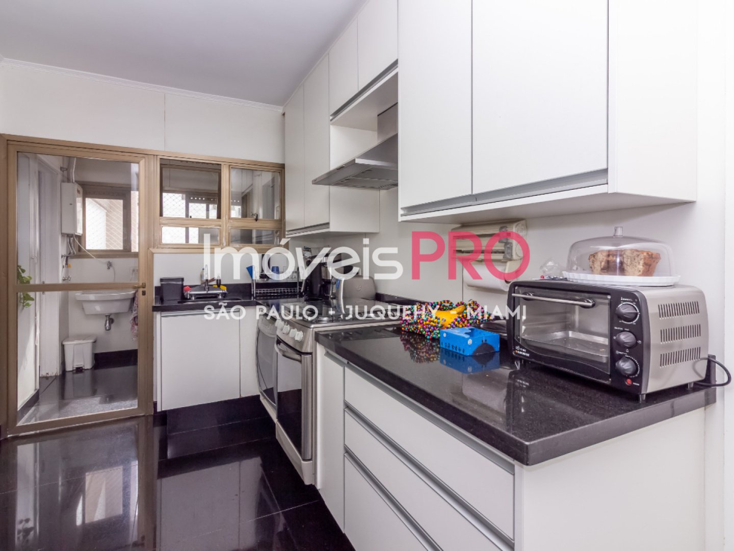 Foto :: https://assets.imoveispro.com.br/thumb/IP39234/apartamento-venda-moema-indios_IP39234_29_1920x1080.jpg?