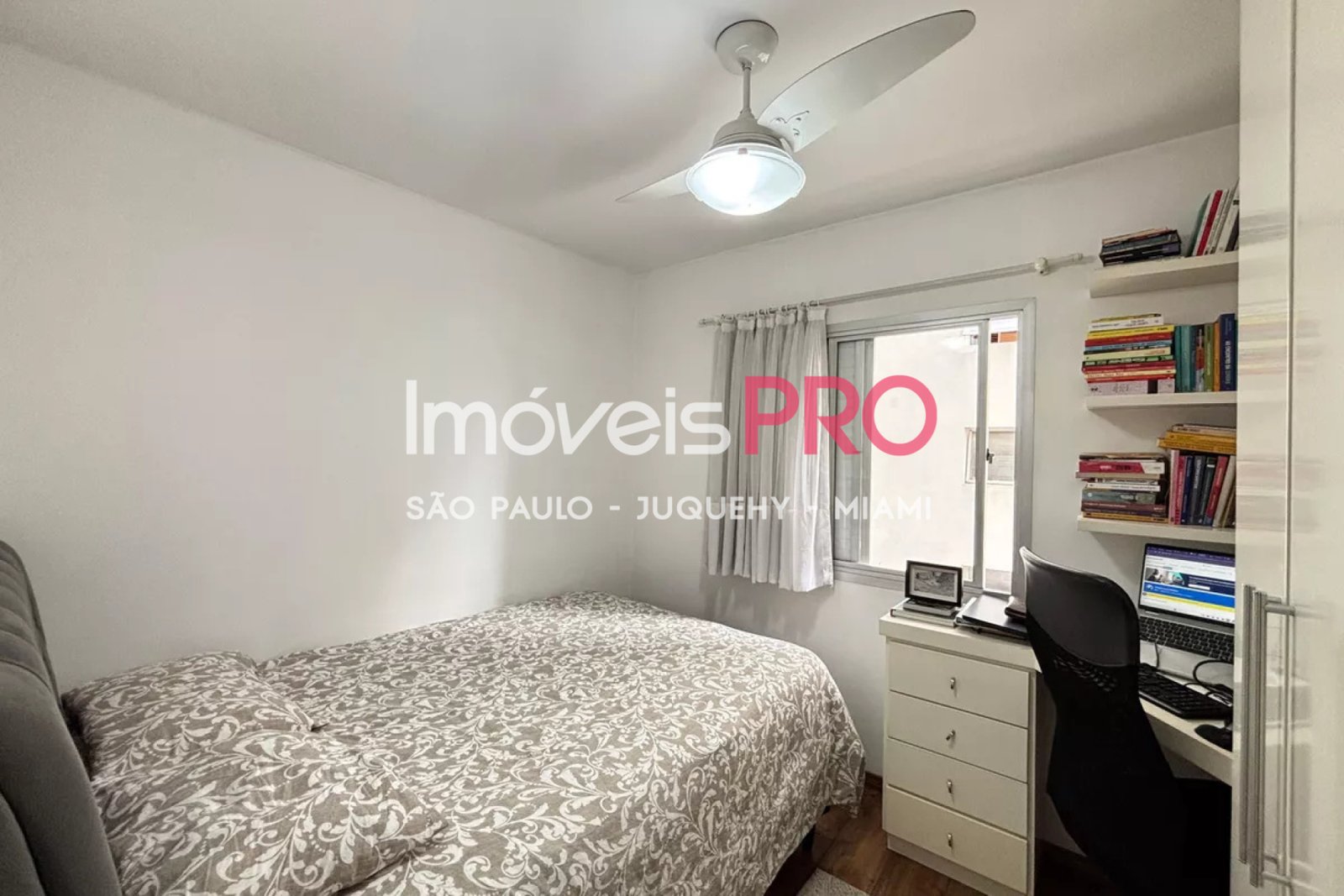 Foto :: https://assets.imoveispro.com.br/thumb/IP39235/apartamento-venda-moema_IP39235_11_1920x1080.jpg?