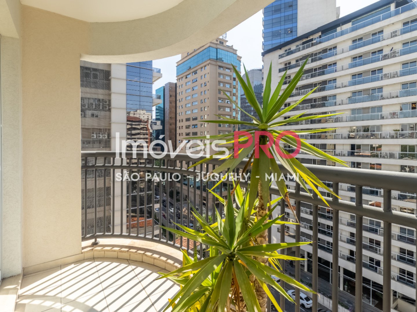 Foto :: https://assets.imoveispro.com.br/thumb/IP39236/apartamento-venda-vila-olimpia_IP39236_11_1920x1080.jpg?