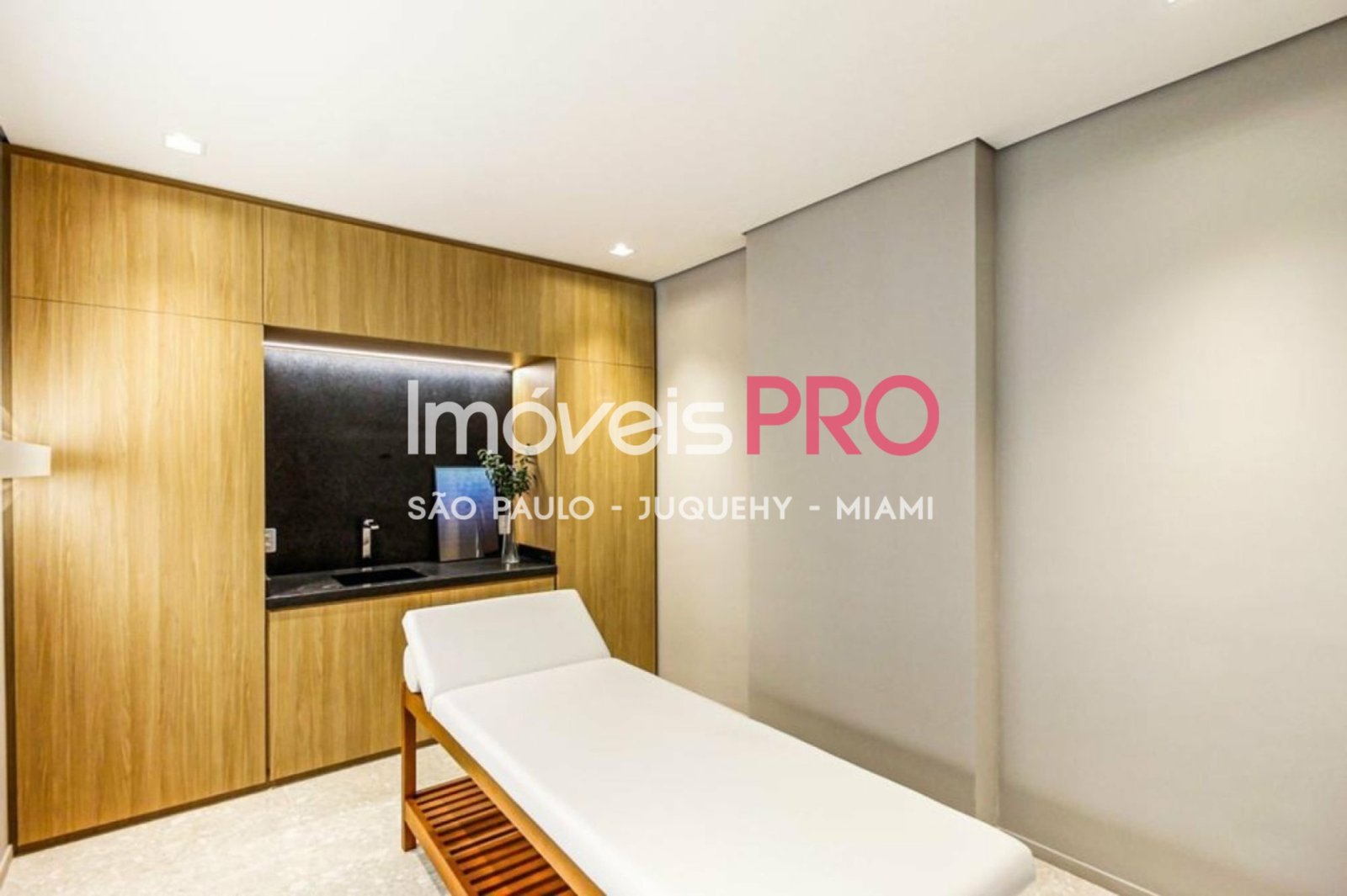Foto :: IP39254