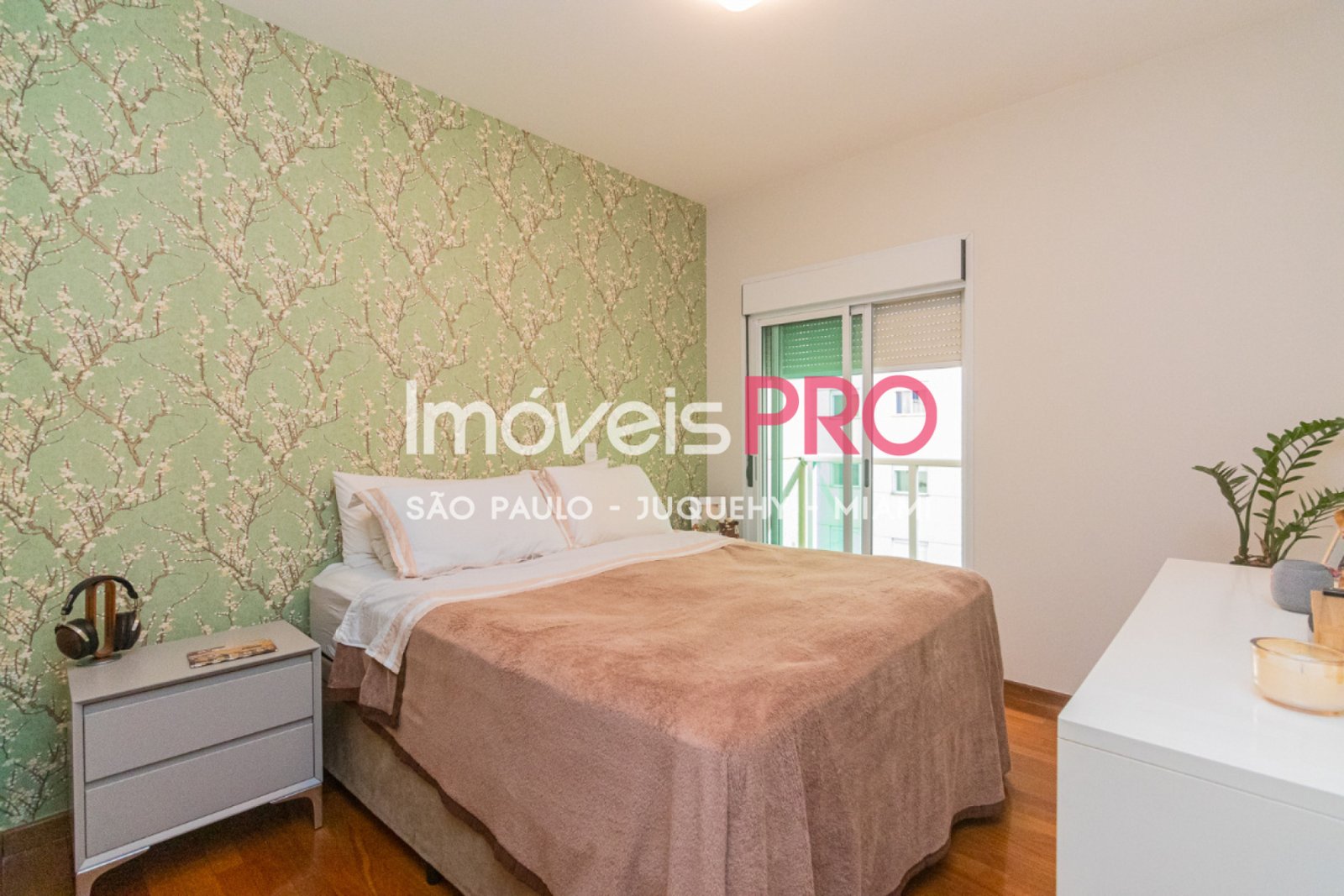 Foto :: https://assets.imoveispro.com.br/thumb/IP39264/apartamento-venda-paraiso_IP39264_23_1920x1080.jpg?