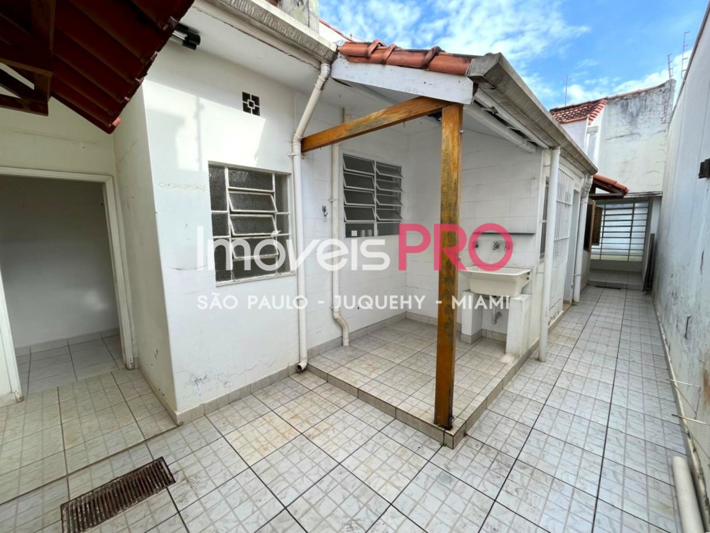 Foto :: IP39276
