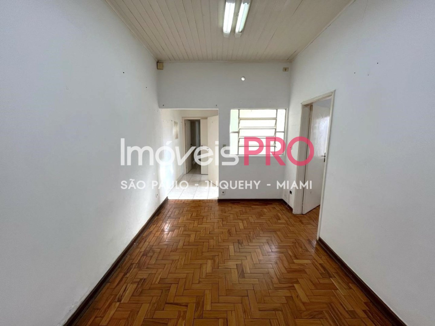 Foto :: https://assets.imoveispro.com.br/thumb/IP39276/casa-de-vila-venda-planalto-paulista_IP39276_17_1920x1080.jpg?