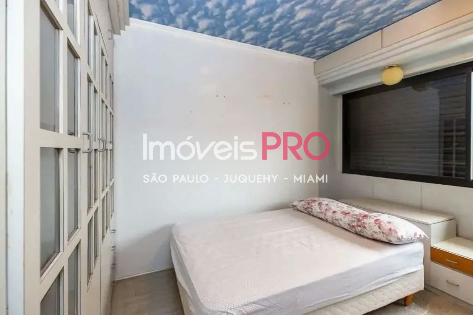 Foto :: IP39277