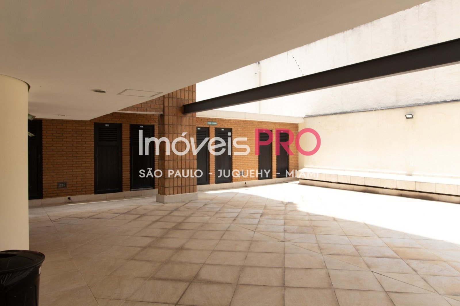 Foto :: https://assets.imoveispro.com.br/thumb/IP39277/cobertura-venda-campo-belo_IP39277_23_1920x1080.jpg?
