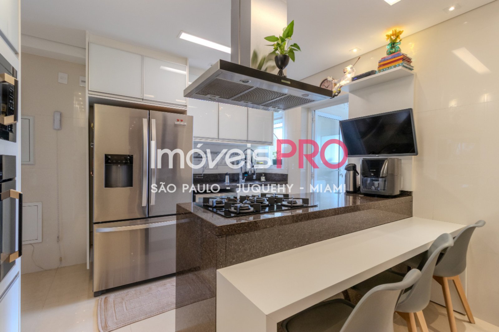 Foto :: https://assets.imoveispro.com.br/thumb/IP39279/apartamento-venda-vila-mascote_IP39279_11_1920x1080.jpg?